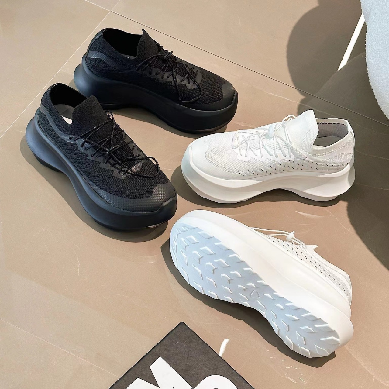 Thick-soled Mesh Dad Shoes Wom - Womens Heels ulasan dan harga